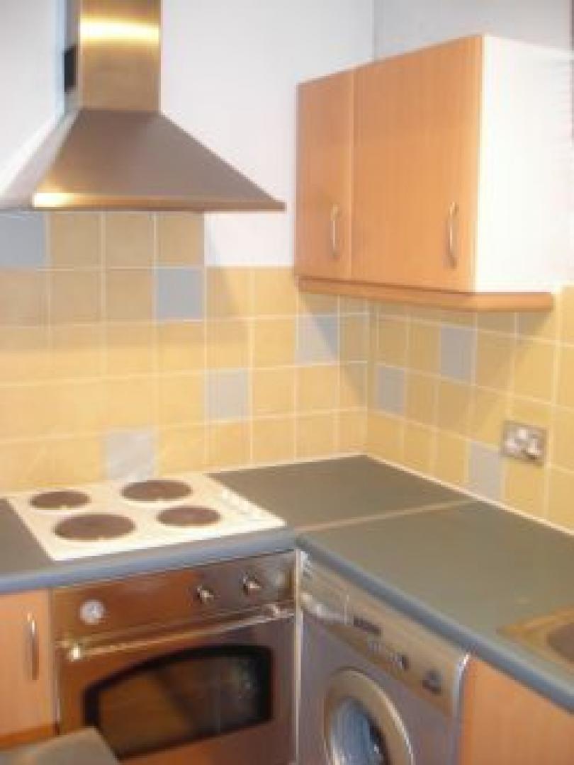 			NEW ON!, Studio Apartment, 1 bath, 1 reception Flat			 Wellesley Court, MAIDA VALE W9